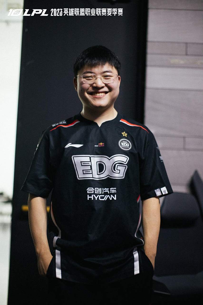 Uzi赛事官方发布爆冷新规，FPX引发争议！